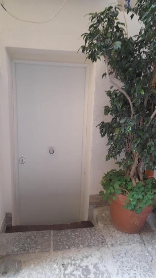 Casa Vacanza Giulia Apartment Палермо Екстериор снимка